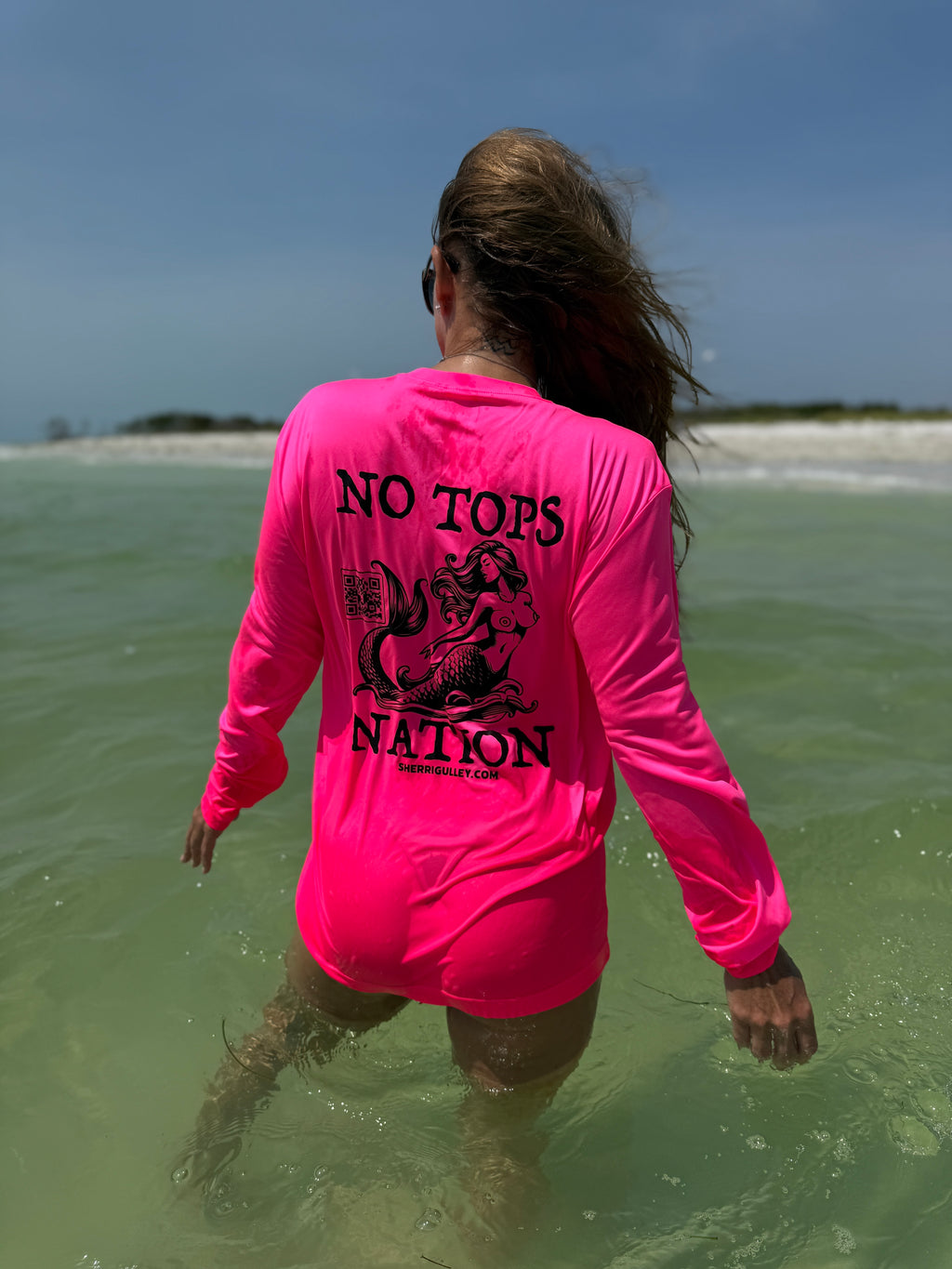 No Tops Nation: Unisex Fuchsia Long Sleeve Rash Guard